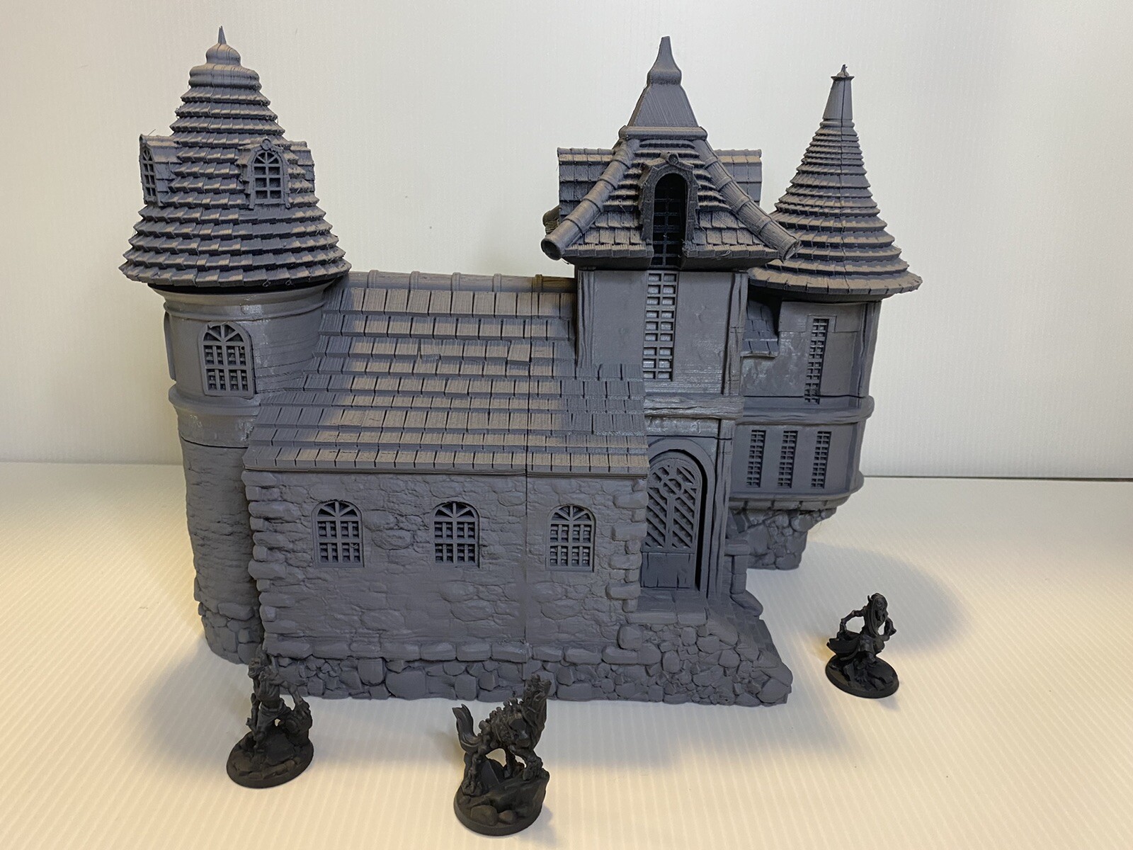 Fantasy: Medieval House w/Towers from Spiritdale DND Malifaux AOS (28mm Scale)