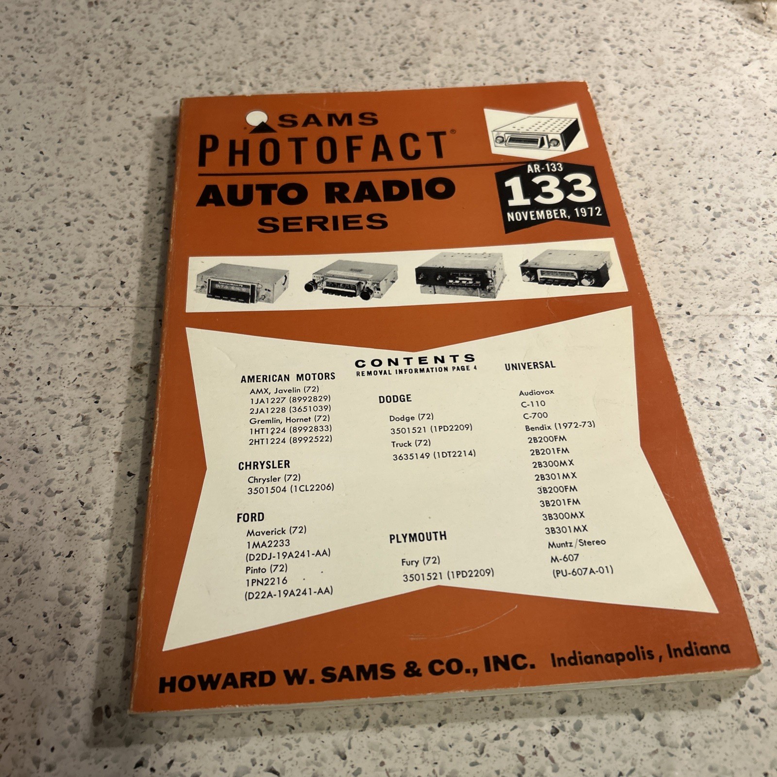Sams Photofact Auto Radio Series AR-133