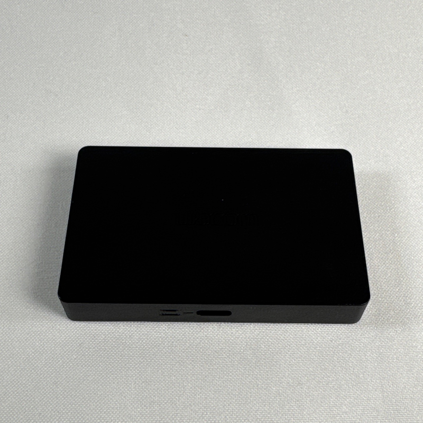 Wacom One 14 Creative Pen Display with HDMI Adapter