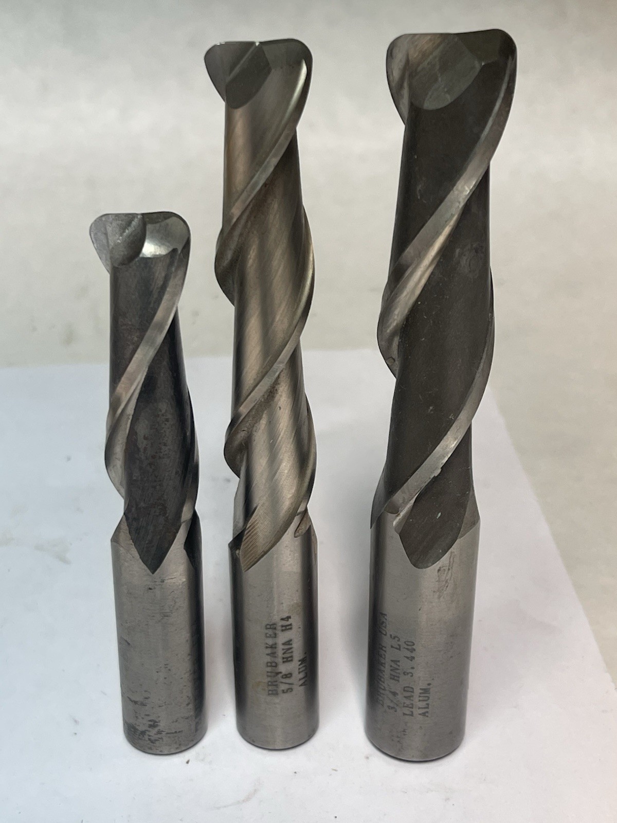 BRUBAKER 5/8 &3/4 Dia. 2-FLUTE HNA R. END MILL 2&3”LOC,4&5”OAL Qty.3 New(26JN142
