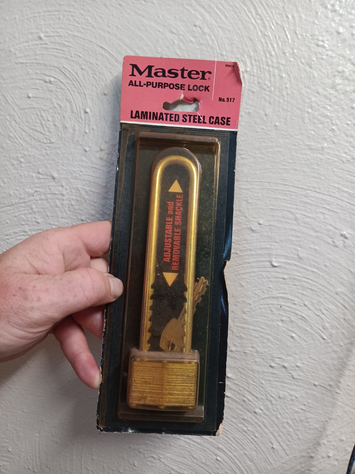 Master Lock Adjustable Shackle, Rectangular #517, 7"