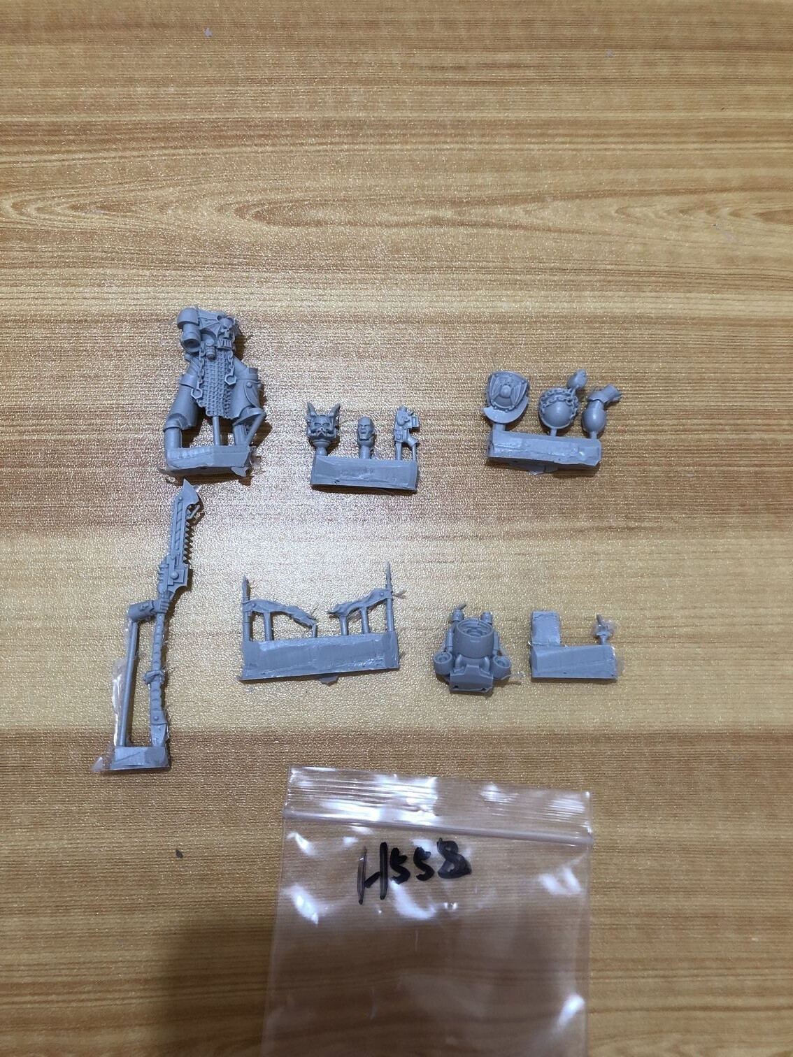 Best-selling Night Lords Legion Praetor With Chainglaive SS