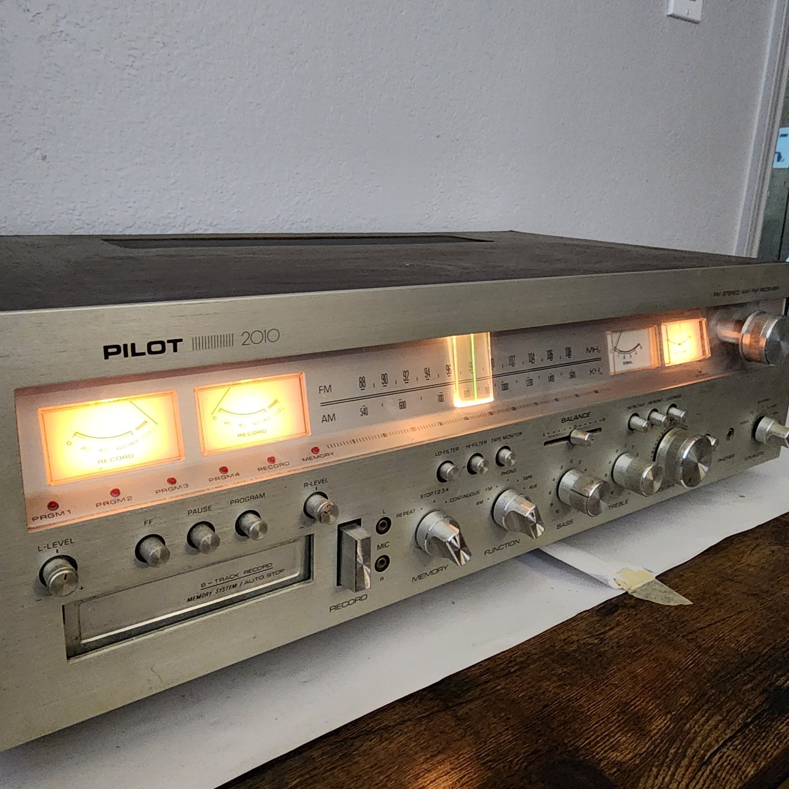 VTG 1970s Pilot Model 2010 Stereo Receiver 8-Track Player Recorder Works - Read