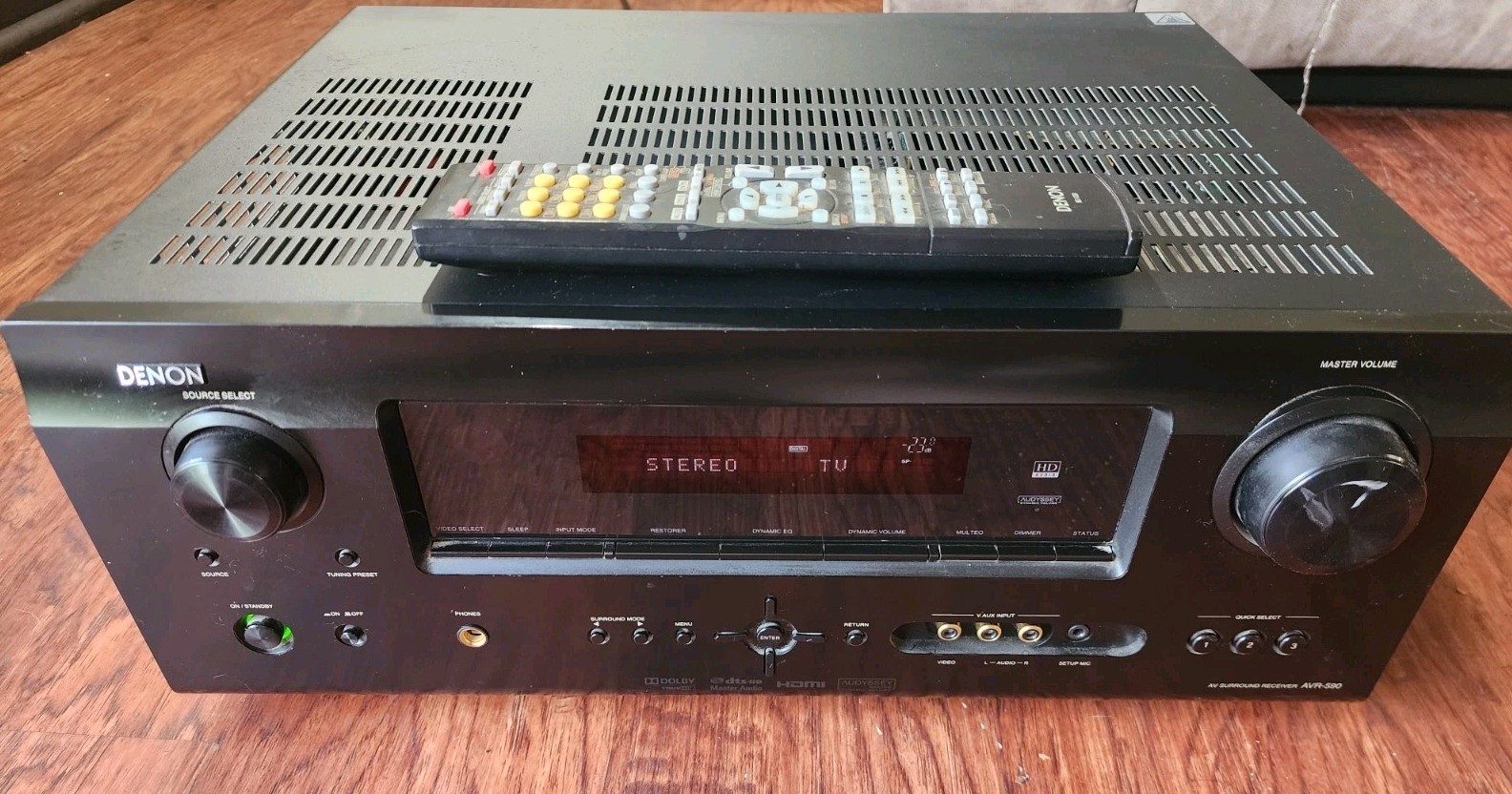 DENON AVR-590 5.1 Channel Home Theater Receiver W/OEM Remote Tested Used Clean!!