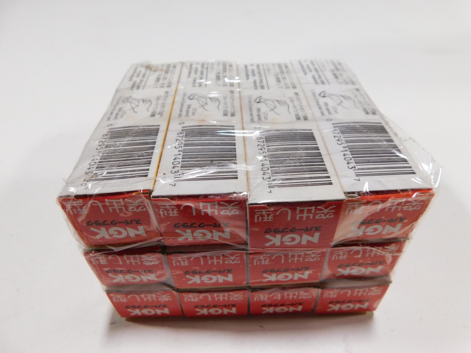 S27T1 4043 ZFR4F-11 12 NGK Spark Plugs CF