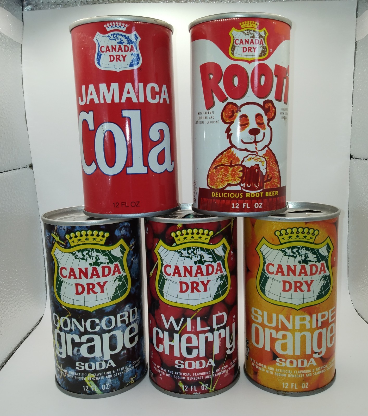 Lot 5  Soda Cans,Canada Dry, 70's