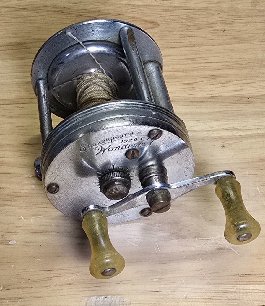Vintage Shakespeare 1920 Wondereel Model GE Fishing Reel Made in USA Baitcaster