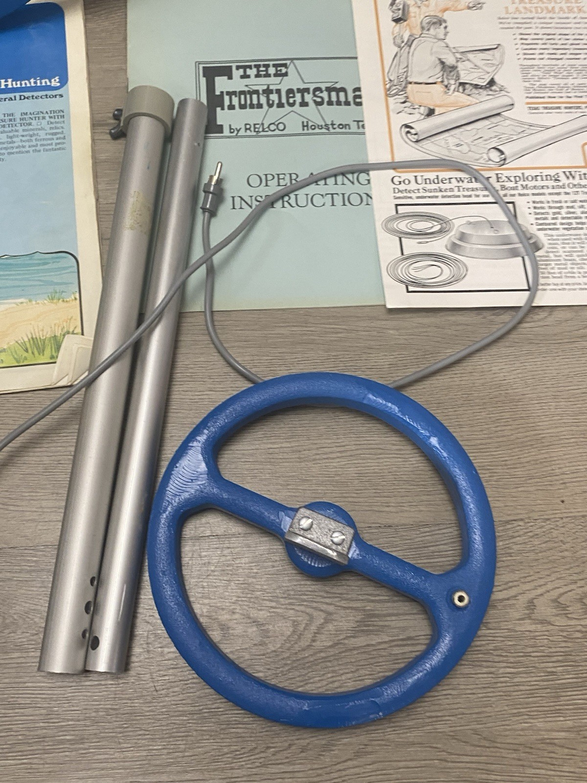 RELCO THE FRONTIERSMAN TREASURE HUNT DETECTOR KIT