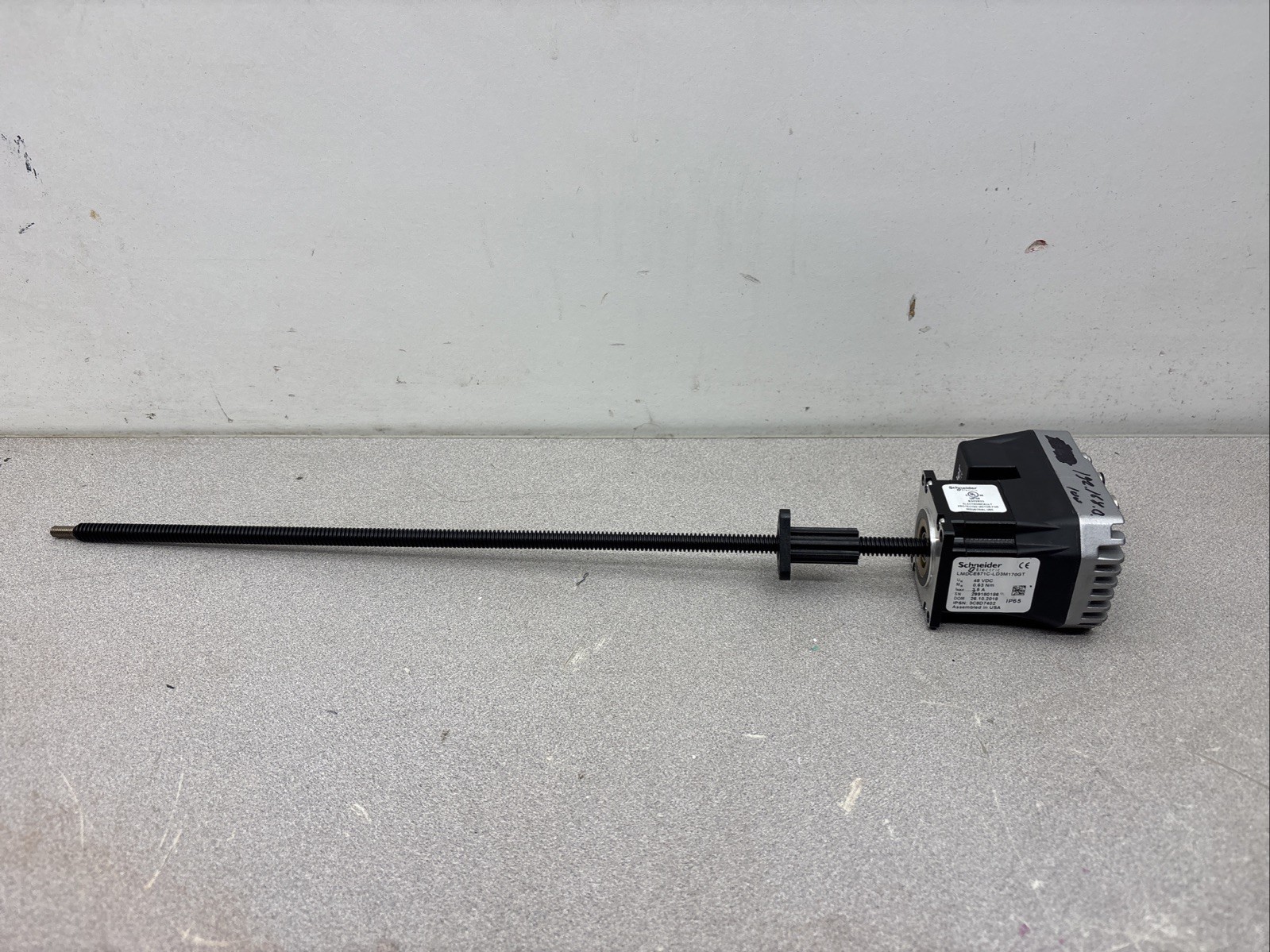 Schneider Electric LMDCE571C-LD3M170GT Stepper Motor; 3.5 A / 48VDC