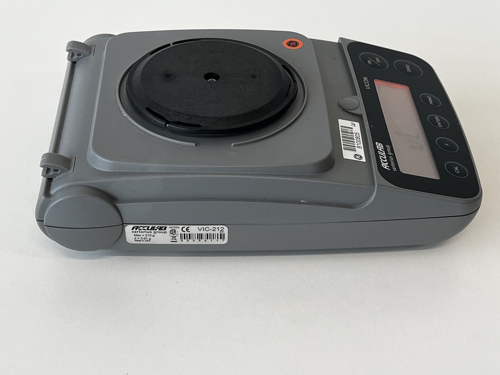 C6: ACCULAB VICON VIC-212 Laboratory Scale Meter