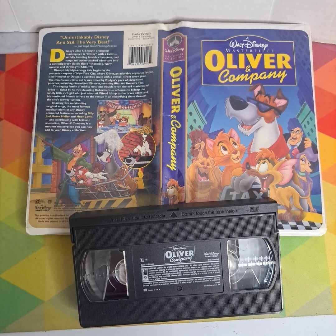 Oliver And Company VHS 1996 Disney Masterpiece First Time On Video COMPLETE!