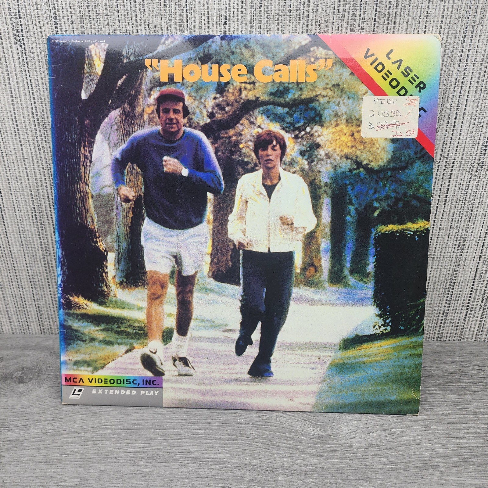 House Calls - Laser Disc -Glenda Jackson, Walter Matthau and Art Carney