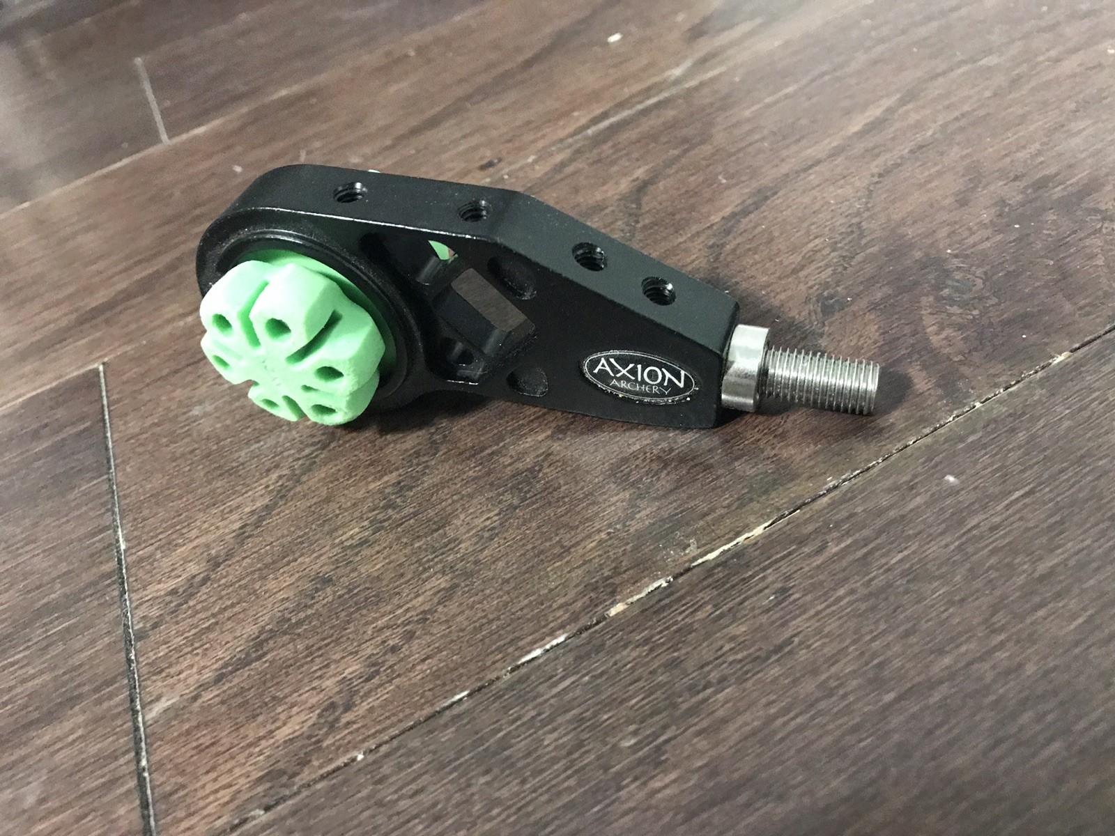 Axion Archery Cloud 3" Bow Stabilizer- BLACK