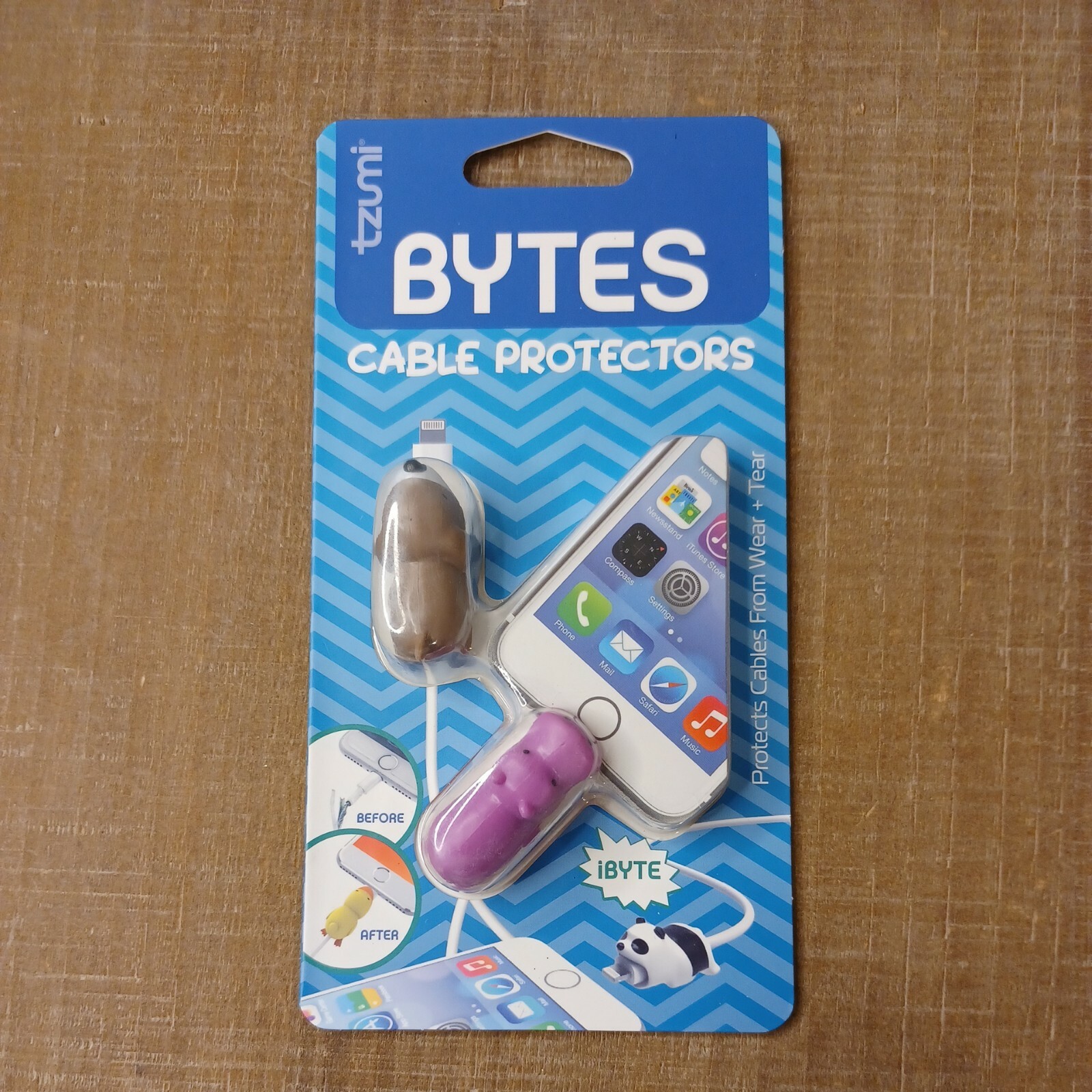 Tzumi Cord Bytes Cable Protectors BRAND NEW Hippo & Dog