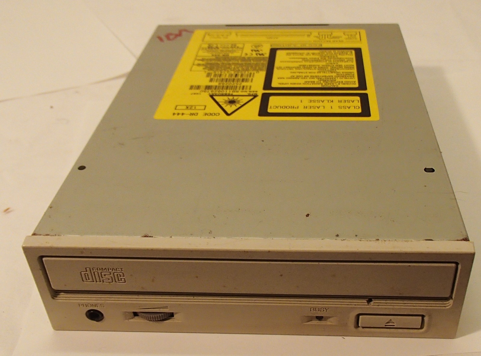 Vintage Pioneer DR-444 32x Front-Loading Internal IDE/ATAPI CD-ROM Drive Beige