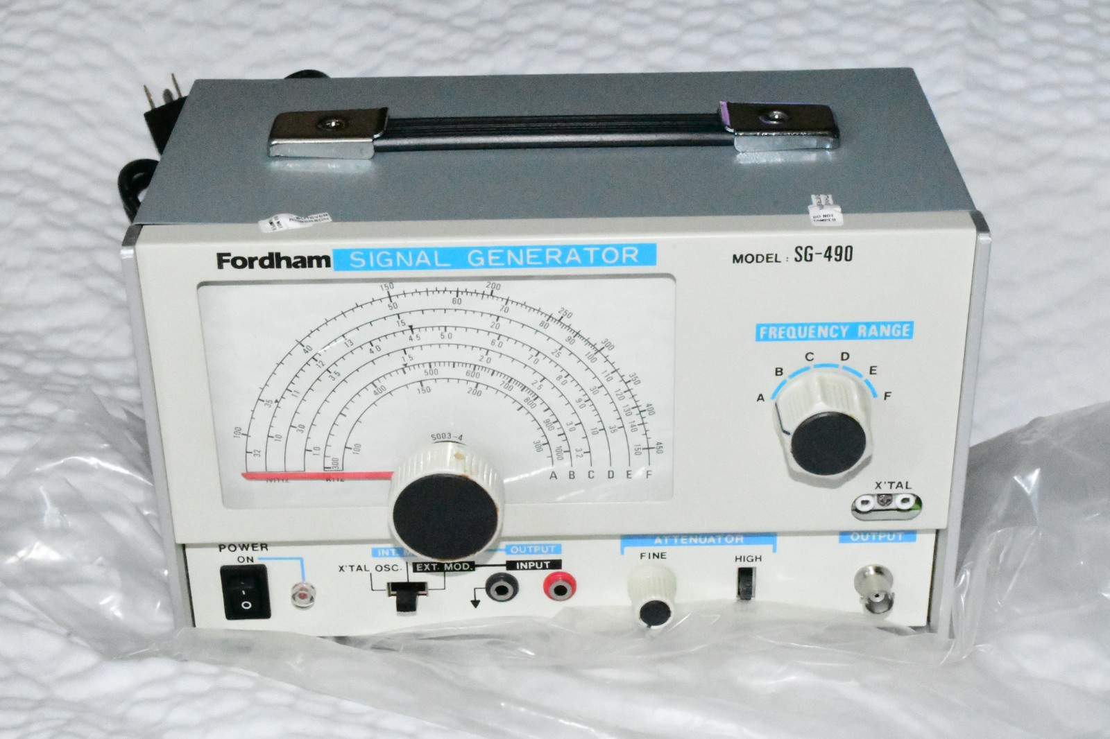 Fordham Signal Generator 100KHZ-150 MHZ SG-490  OPEN BOX RARE 517B3B