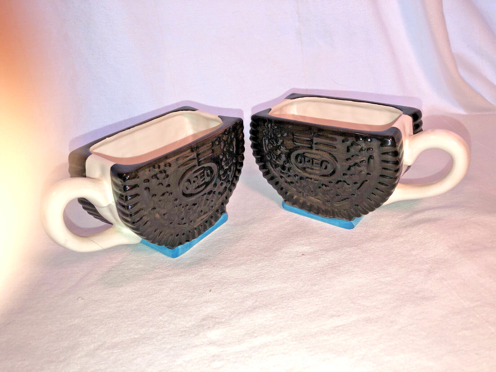 Two Nabisco Oreo Mugs Mint