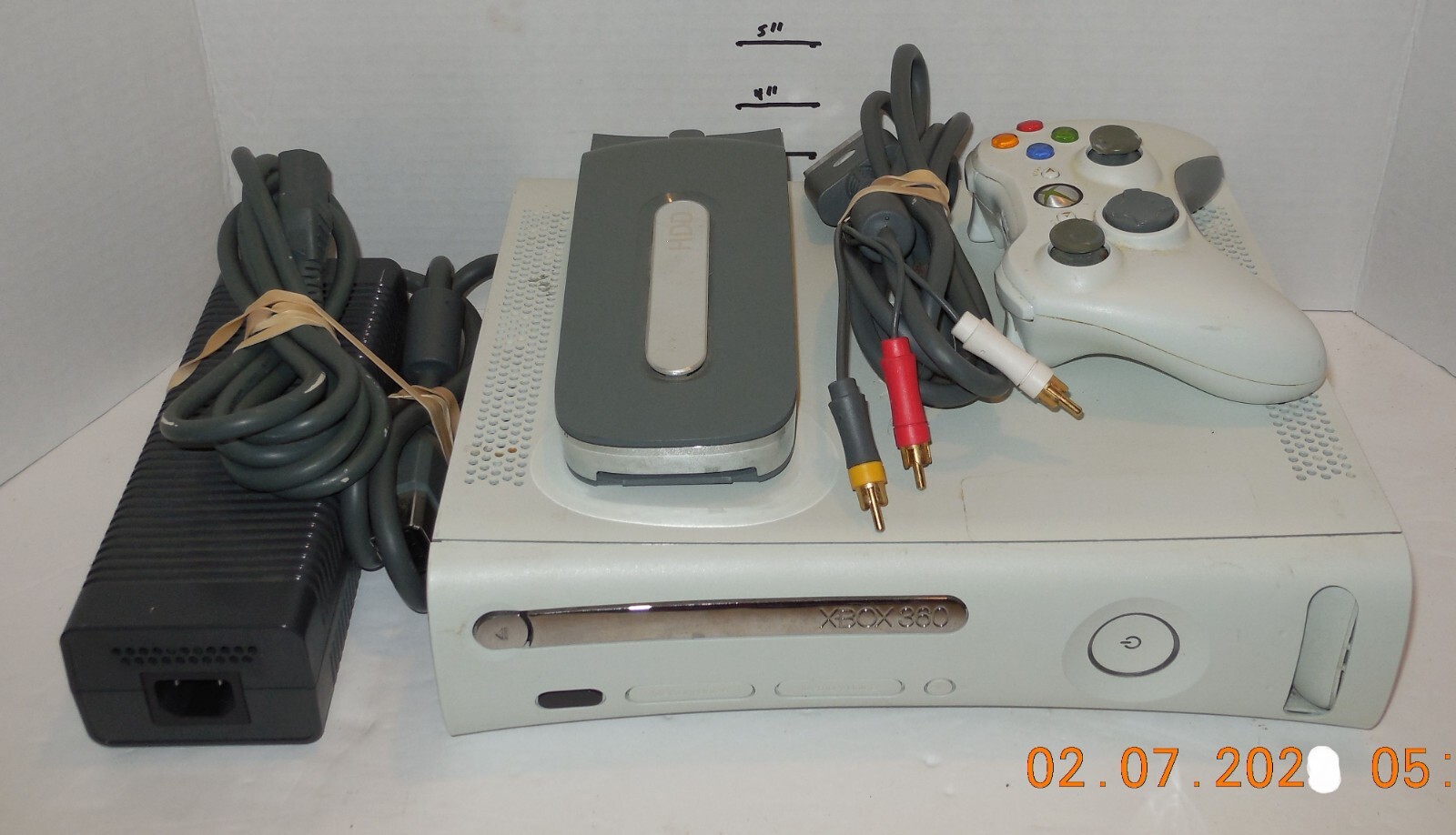 Microsoft Xbox 360 White Console System NO HDMI 100% Complete 20GB HD