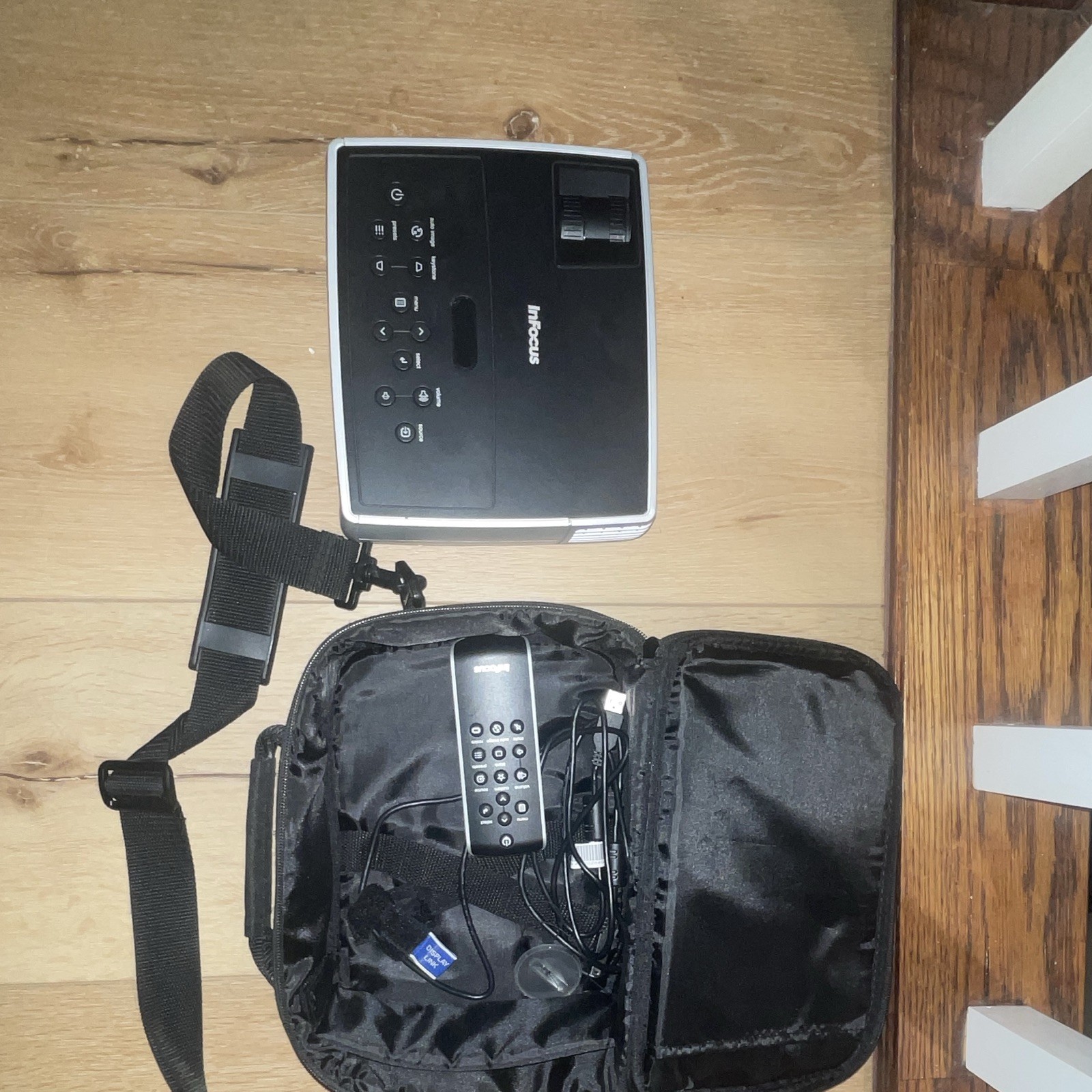 InFocus Desktop Projector w/ Remote & Carry Case, Black/Gray