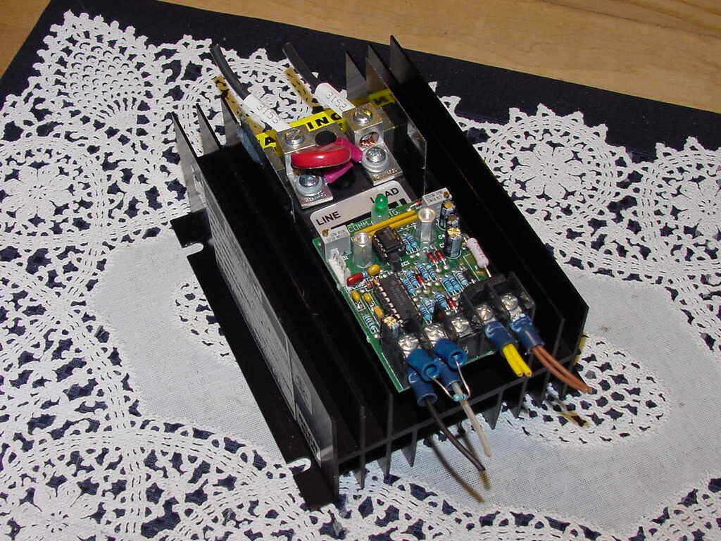 Ametek HDR Power Systems PF1-240-40-FK-03, P/N 2710050, 240V, 50/60Hz, SCCR 5KA
