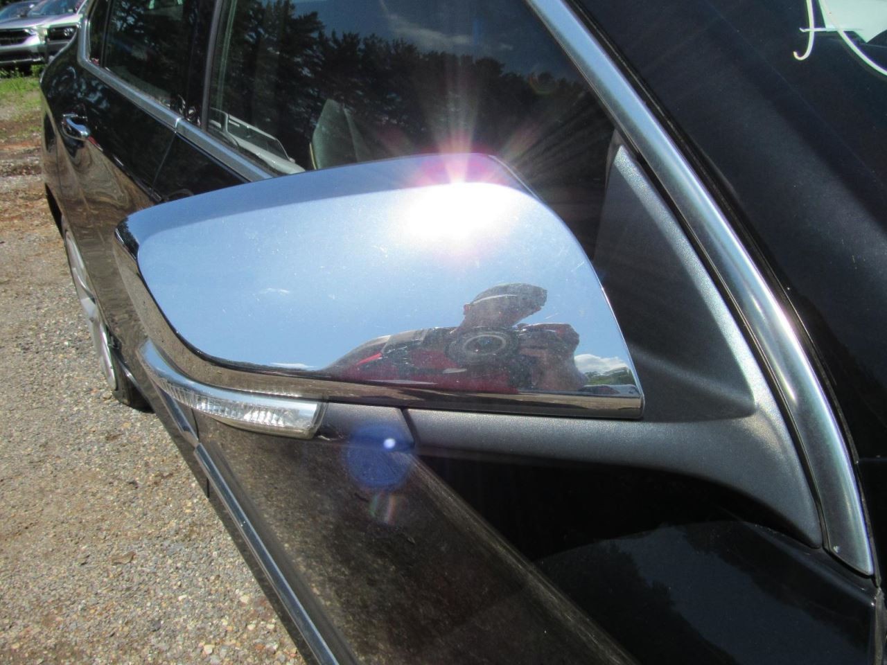 IMPALA 2019 Glove Box 1055765