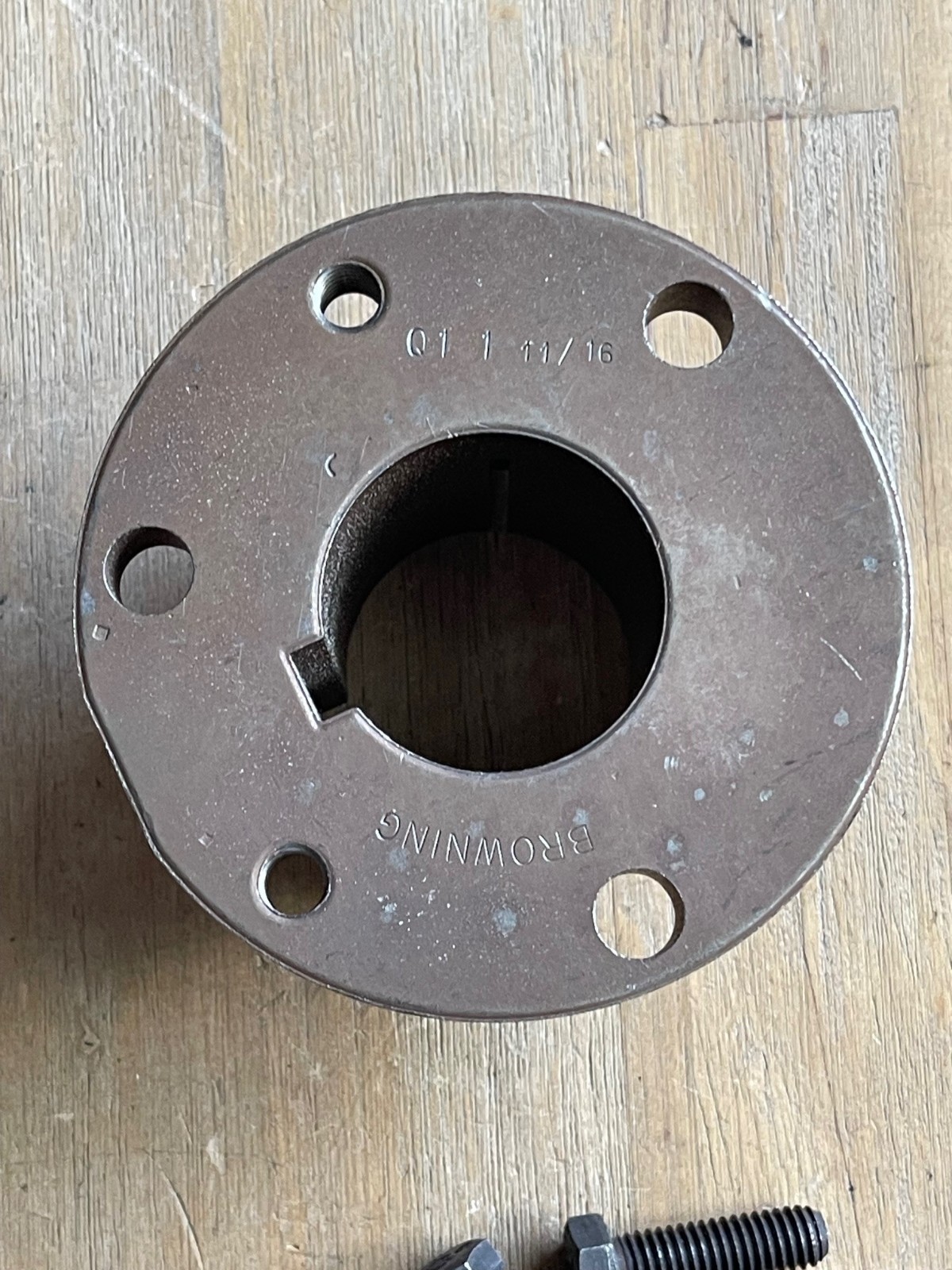 BROWNING Q1 1-11/16 SPLIT TAPER BUSHING NEW