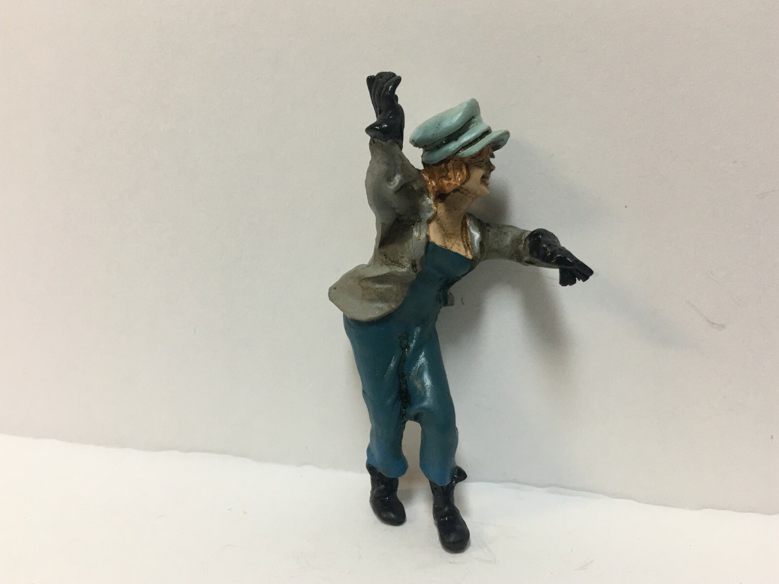 Just Plain Folk # 2023 G Scale Train Figure Lady Engineer Waving NEW