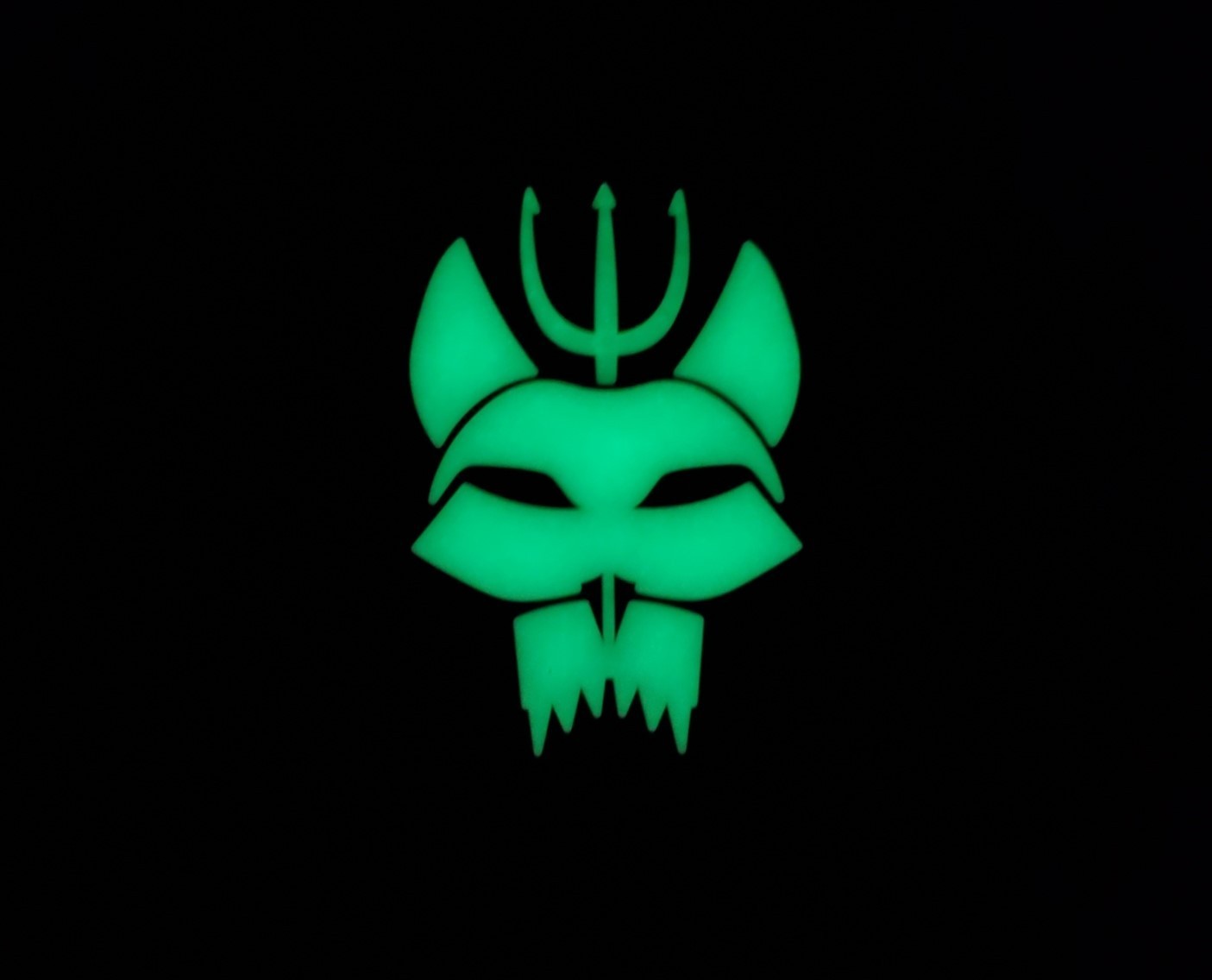 US Navy Seal Team 6 Bravo Wolf Head Trident GITD PVC Morale patch Hook & Loop