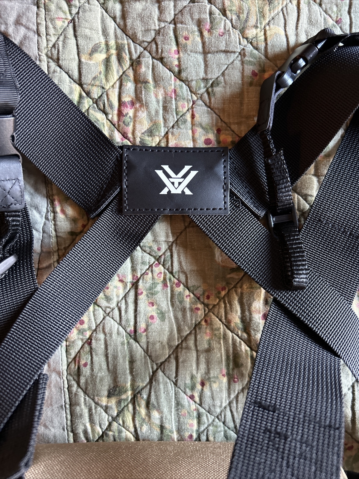 Vortex 8 oz Glasspak Full Size Binocular Harness w/ Fully Adjustable Straps