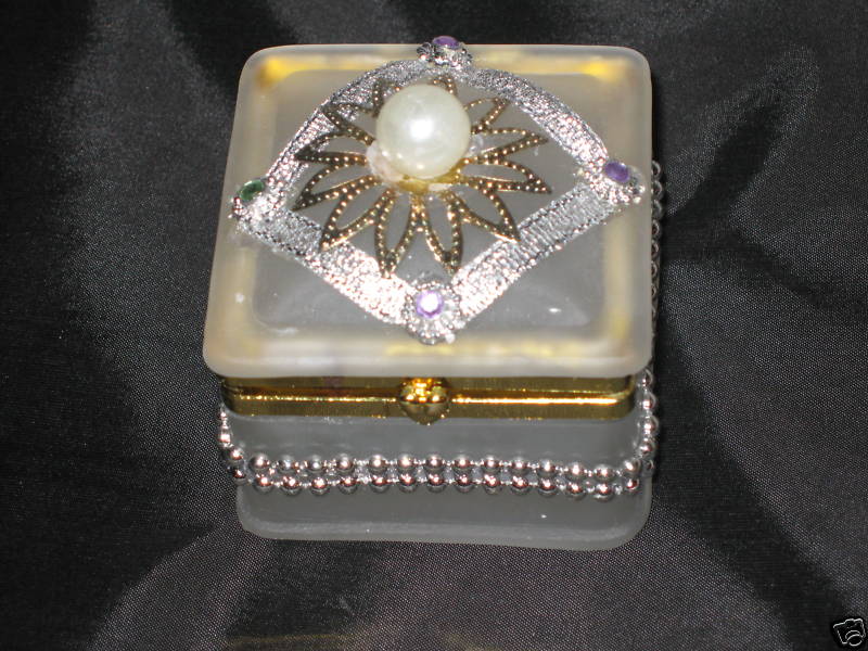Decorative Frosted Trinket Box Jewelry Earrings NEW!