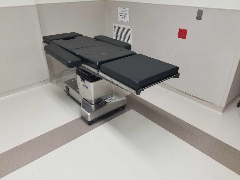 Steris 3085SP General Purpose Surgical Table Biomedical tested