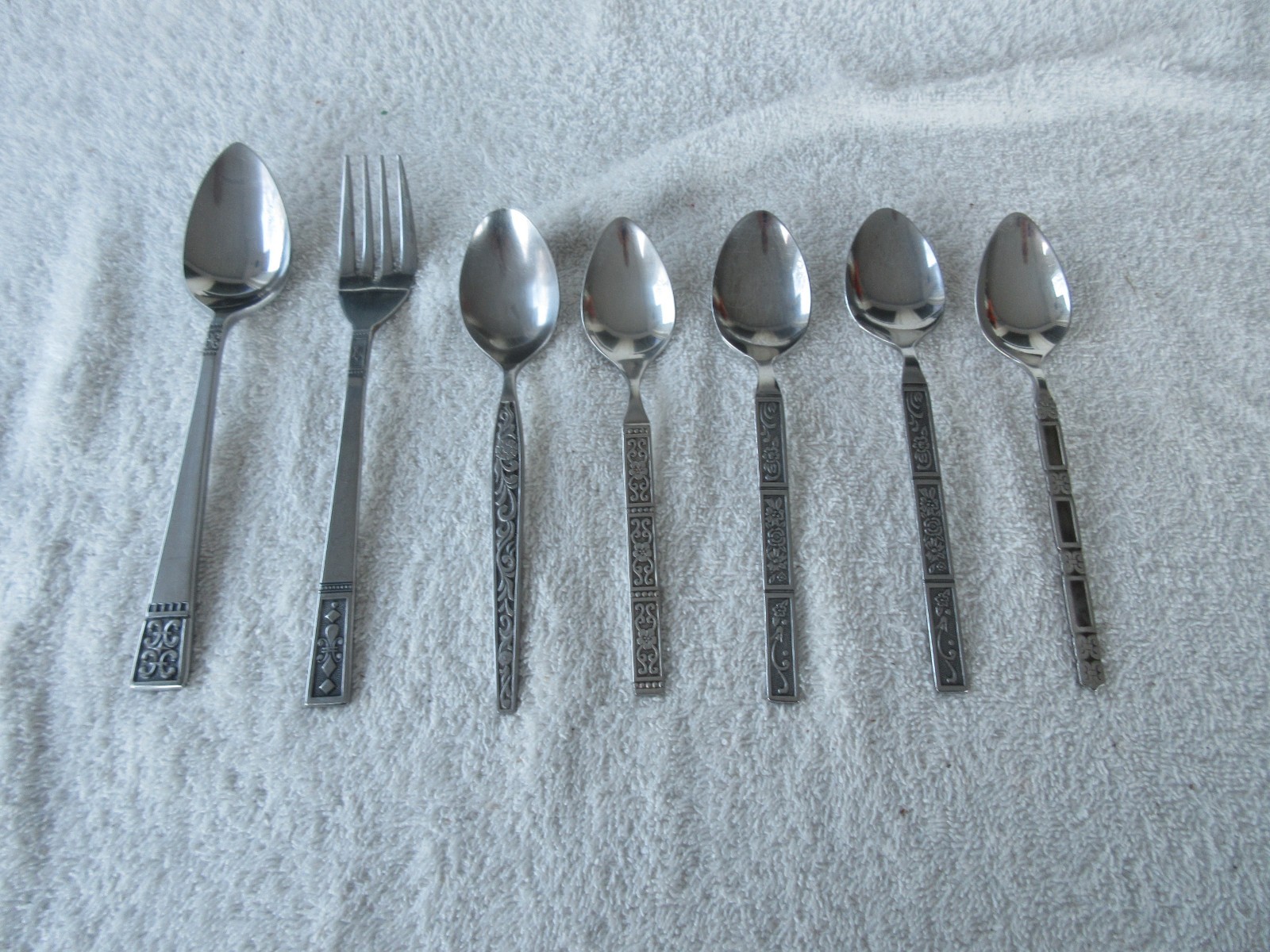 ORIENTAL DESIGN HANDLES ~7 PIECE MIXED LOT STAINLESS STEEL FLATWARE ~~!!
