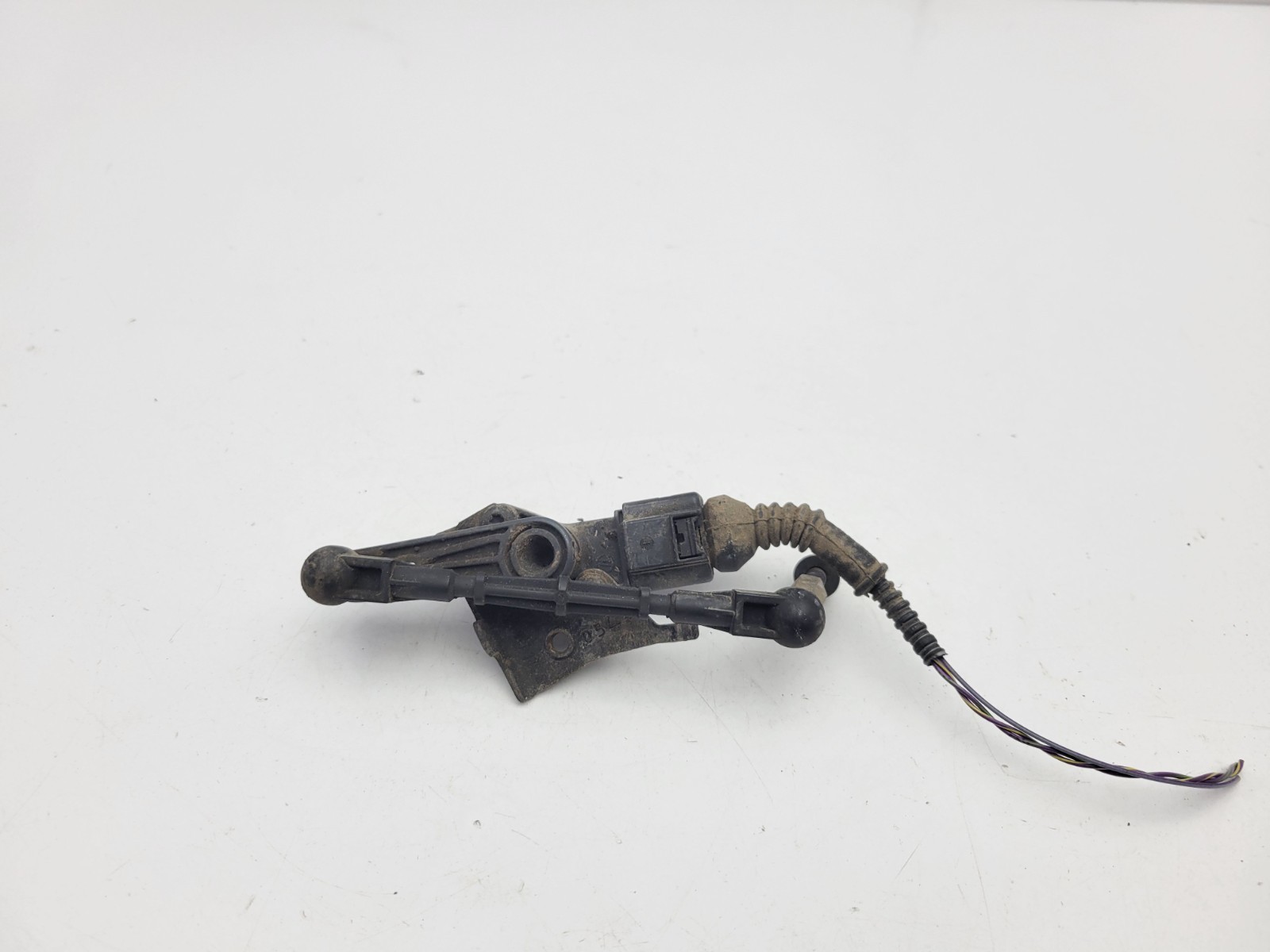 AUDI A4 B9 2024 HEIGHT LEVEL SENSOR 4M0907503