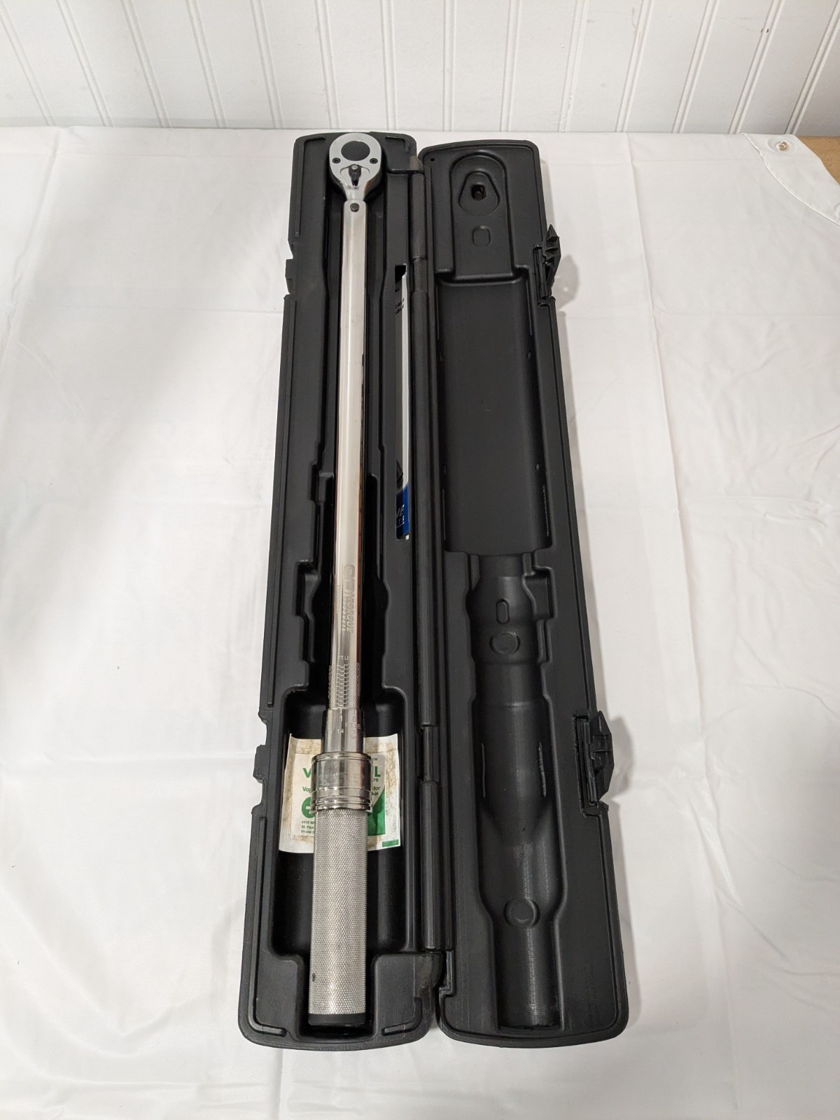 CDI Micrometer Torque Wrench: 1/2" Drive, 24-13/32" OAL 2503MFRMH USED