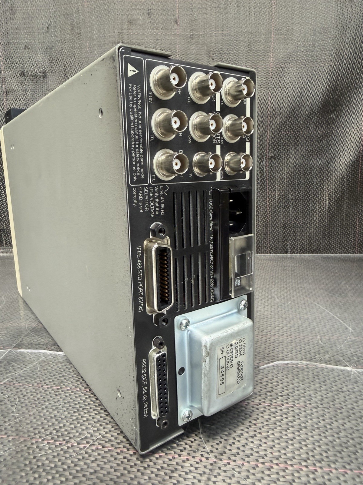 Stanford Research Systems DS345 30MHz Synthesized Function Generator