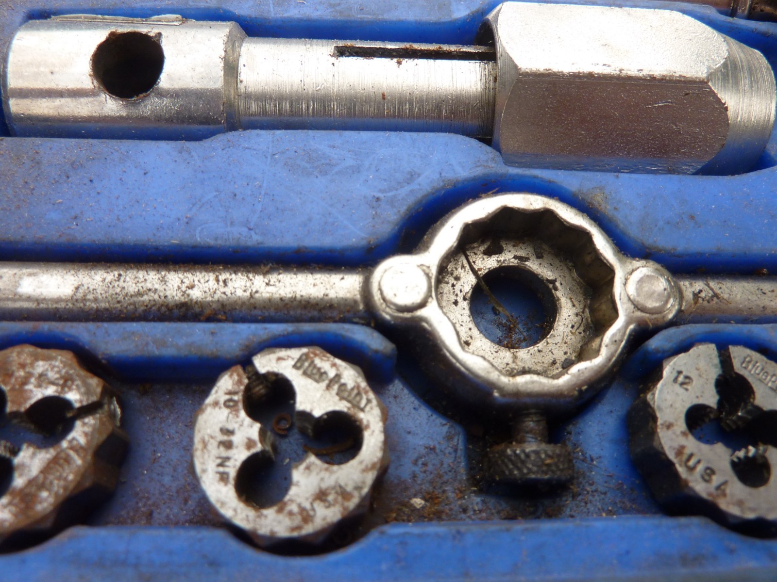 BLUE POINT SNAP-ON TAP & DIE SET TD-2425 SAE