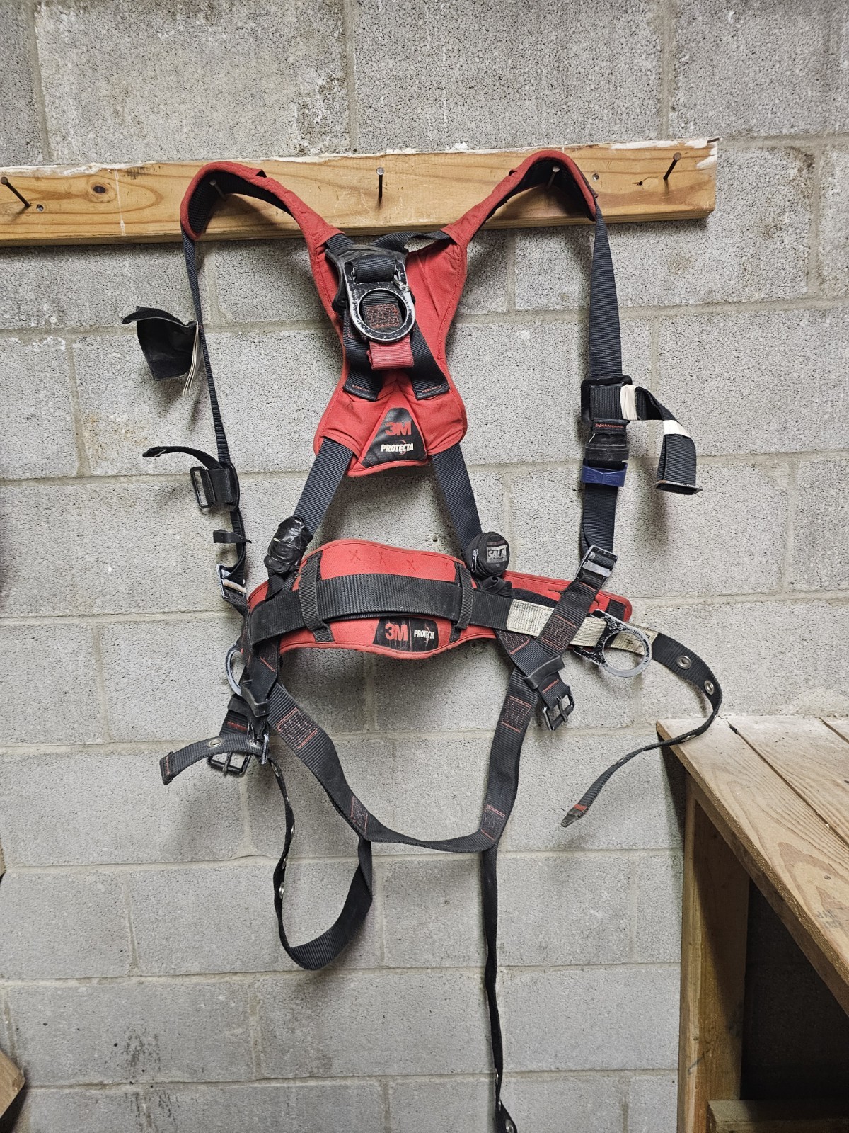 3M PROTECTA 1161207 XL FULL BODY HARNESS W/ BELT FALL PROTECTION