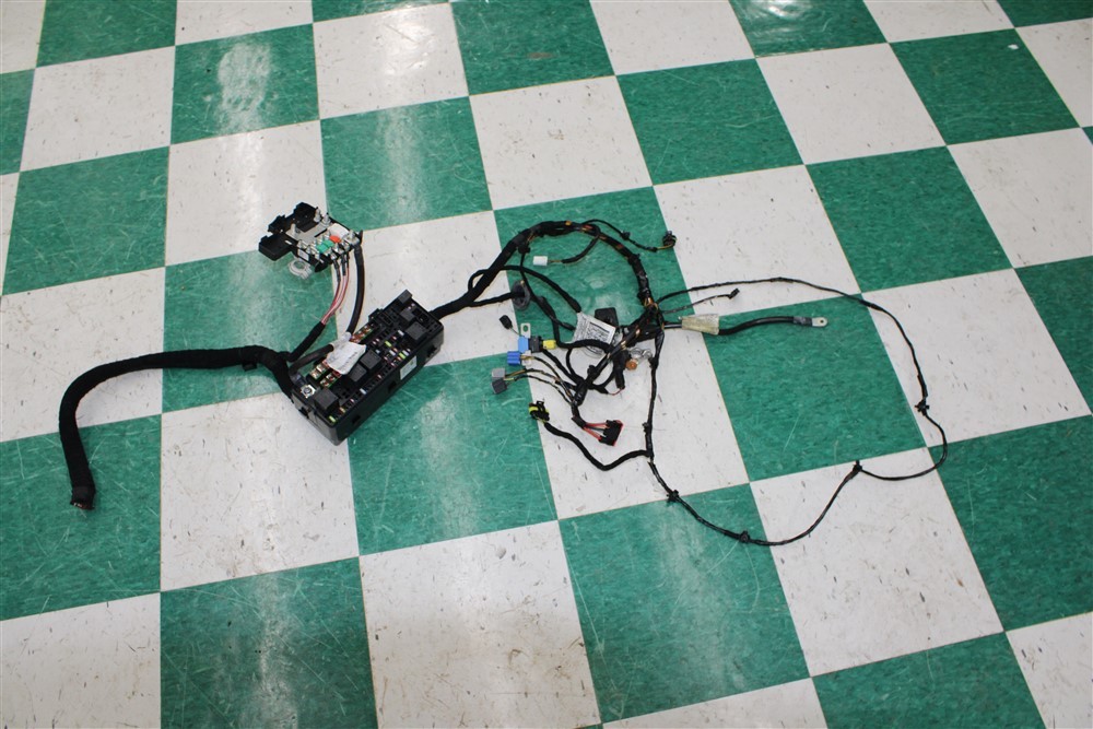 14-17 GHIBLI 3.0L Engine Cabin Fuse Relay Junction Box Wire Harness Factory OEM