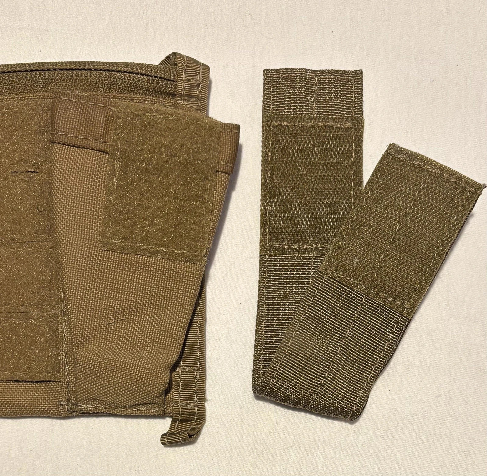 Tactical Tailor MOLLE Admin Pouch Coyote with Flash Light Holder NOS