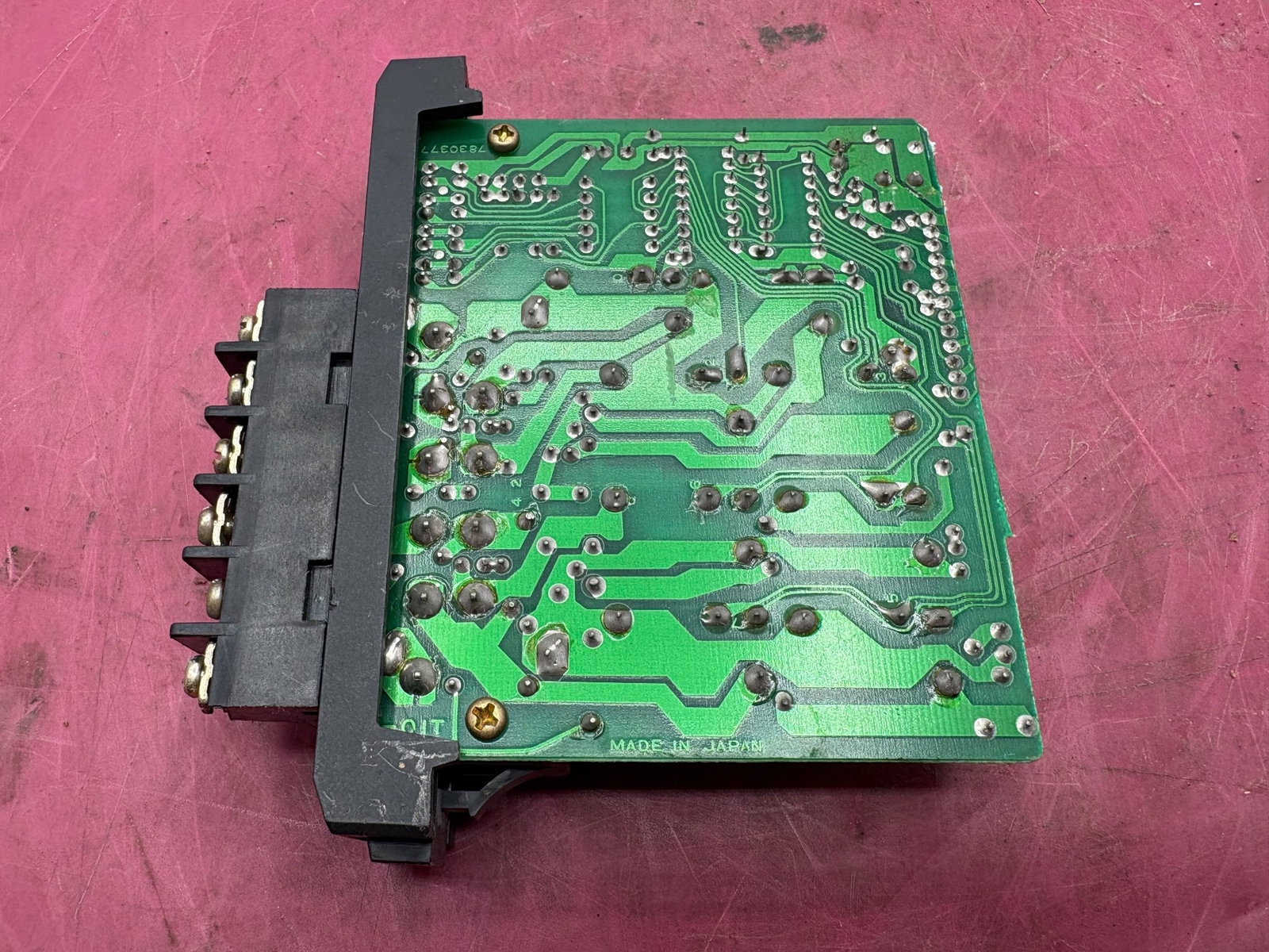 General Electric IC610MDL180A Fanuc Relay Output Module