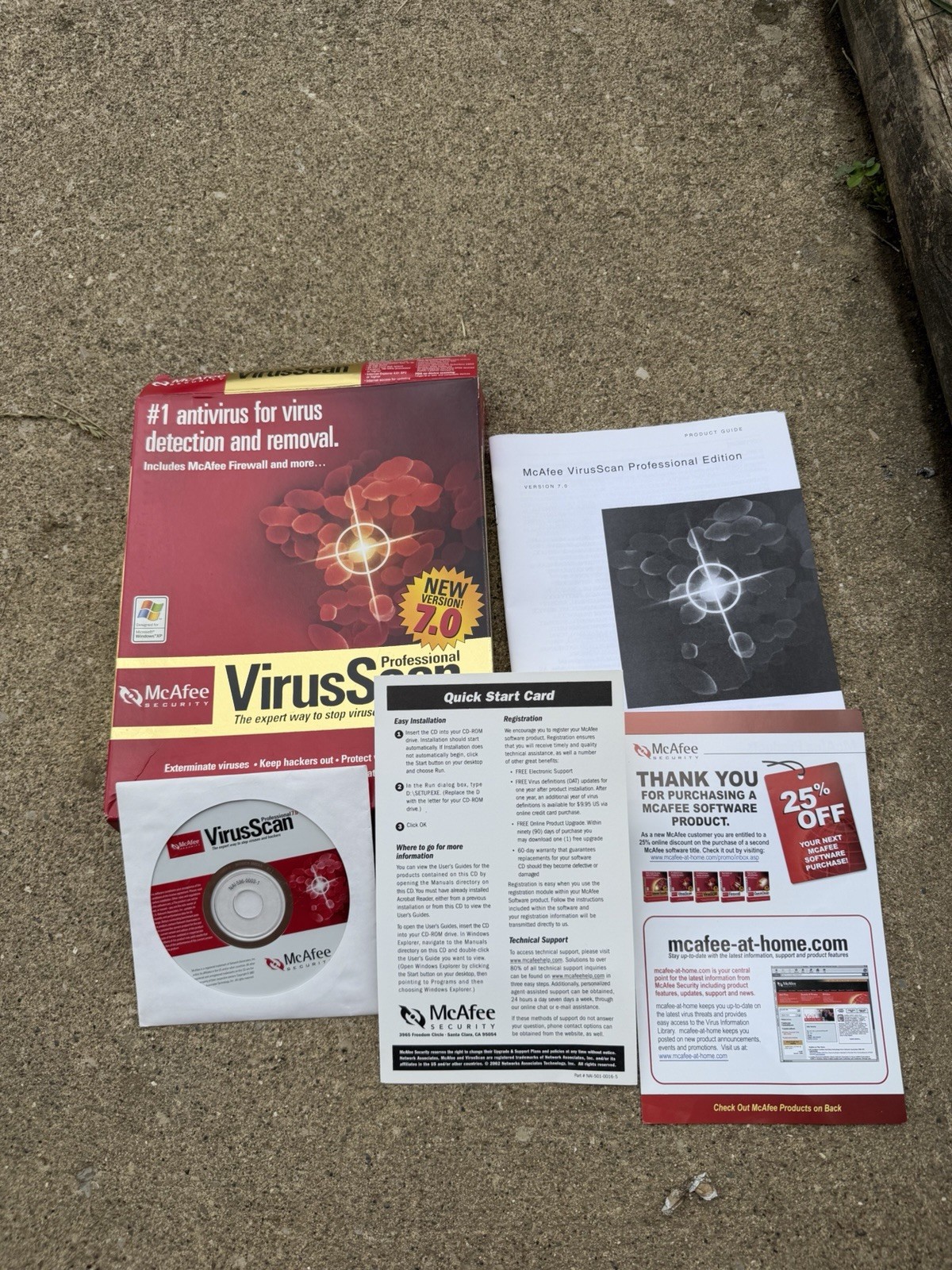 McAfee Virus Scan 7.0 Box Set Software P/N: NAI-595-0003-1