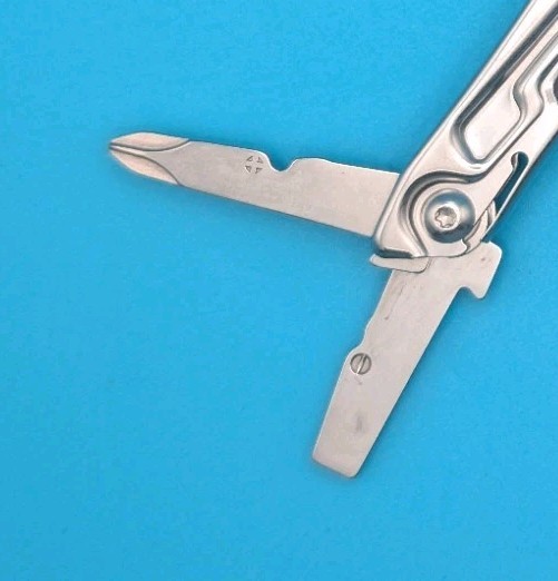 Leatherman Rev 3.8" Multi-Tool, Stainless!