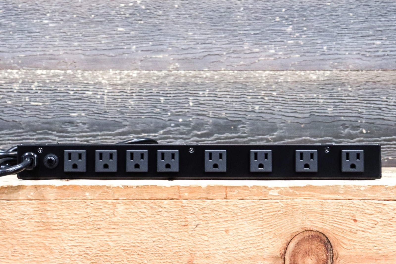 Radial Engineering Power-2 Surge Suppressor & Power Conditioner LED Illumination