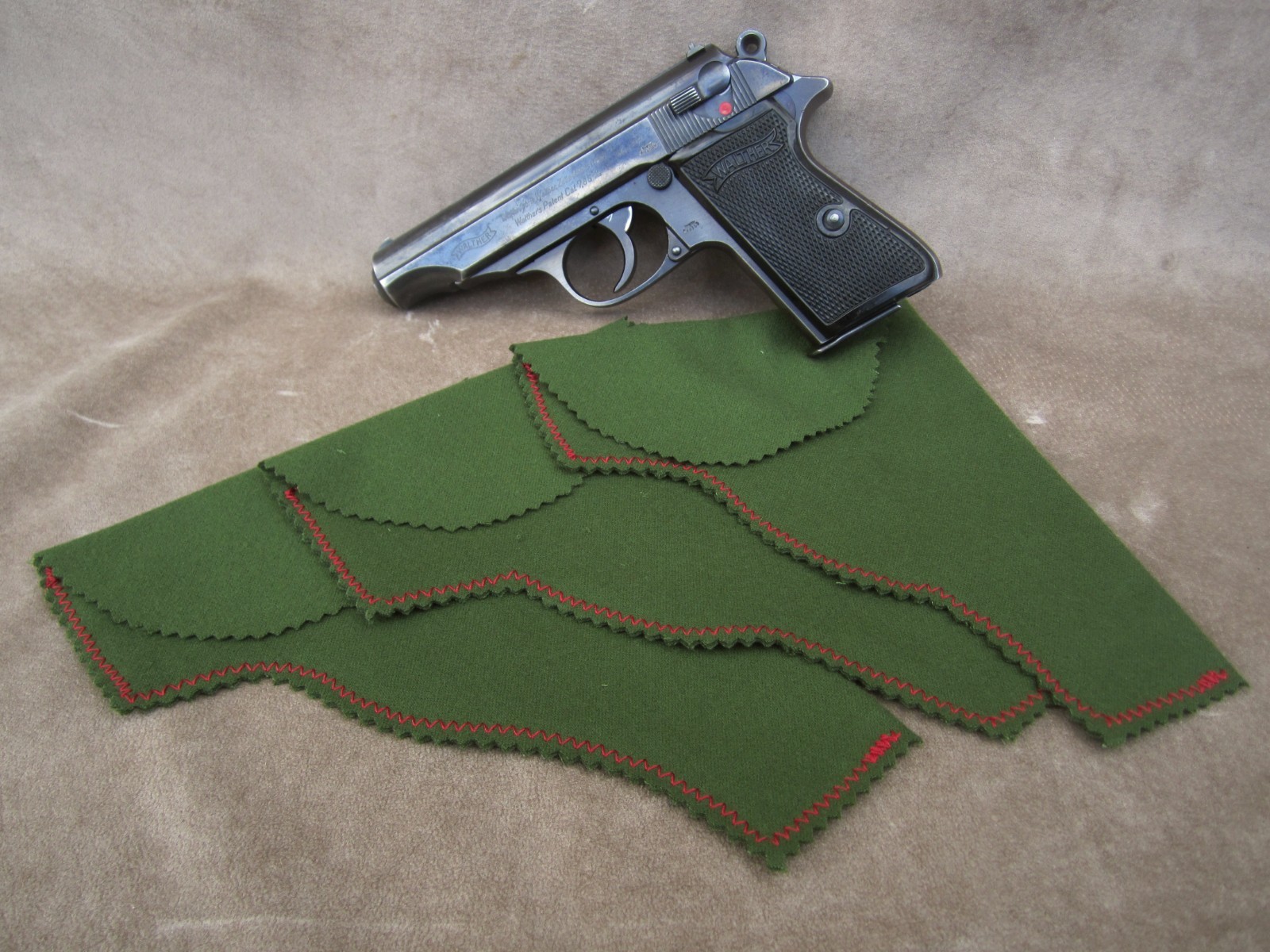 PISTOL SLEEVE PROTECTOR FOR A WALTHER PP / PPK OR SIMILAR SMALL AUTO 🔥