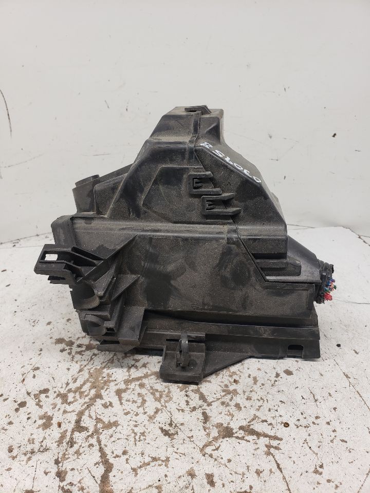 Used Fuse Box Engine fits: 2016 Nissan Versa Htbk Note Grade A