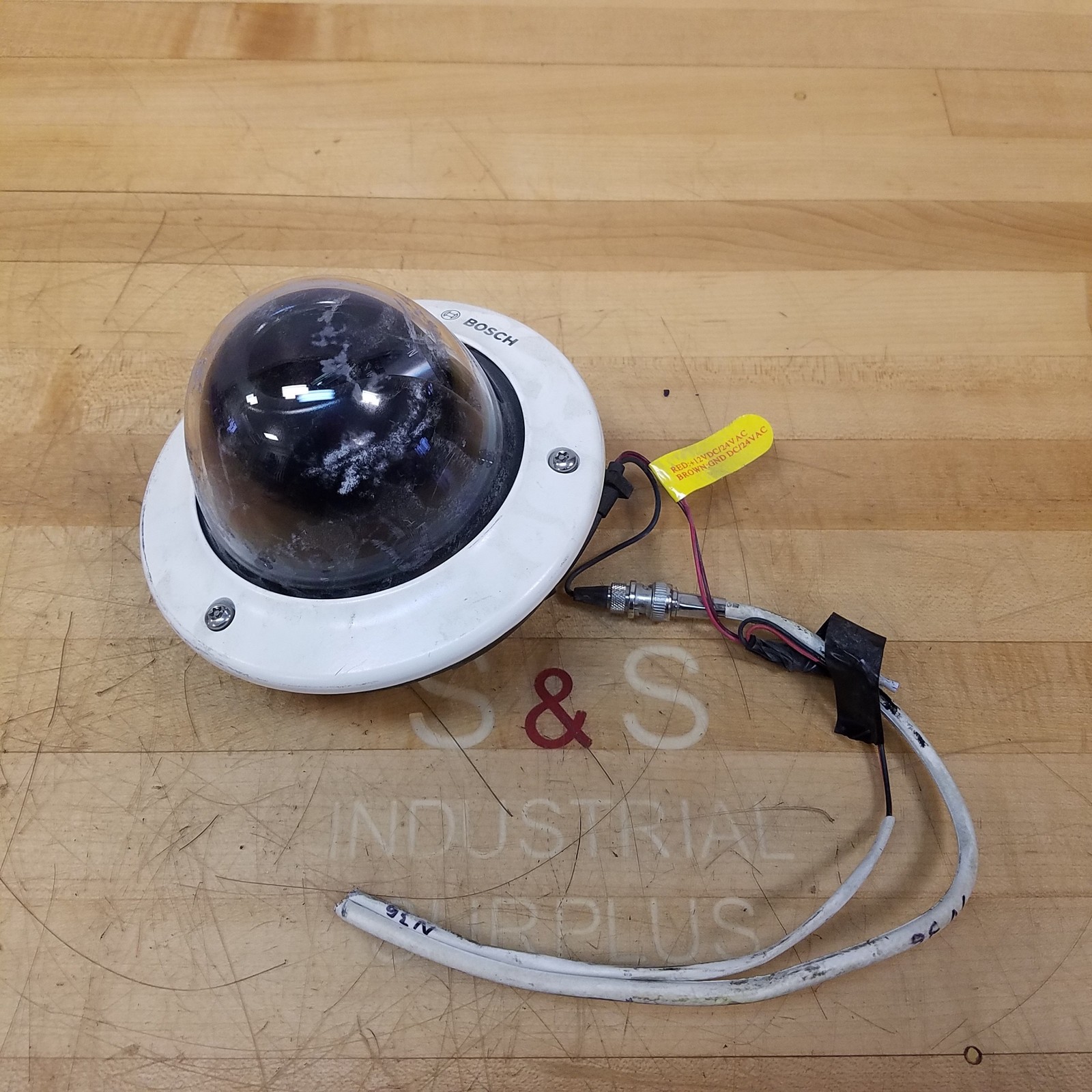 Bosch VDC-455V04-20 Security Survelliance Camera. Cam Dome 3.7-12 1/3 NTSC
