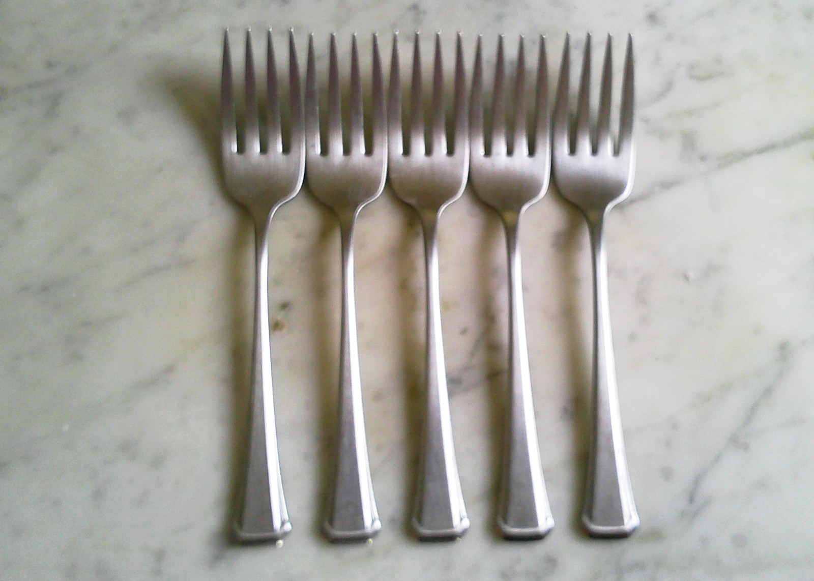 5 Oneida USA Stainless Aberdeen Maestro 6 1/4 inch Salad Dessert Forks