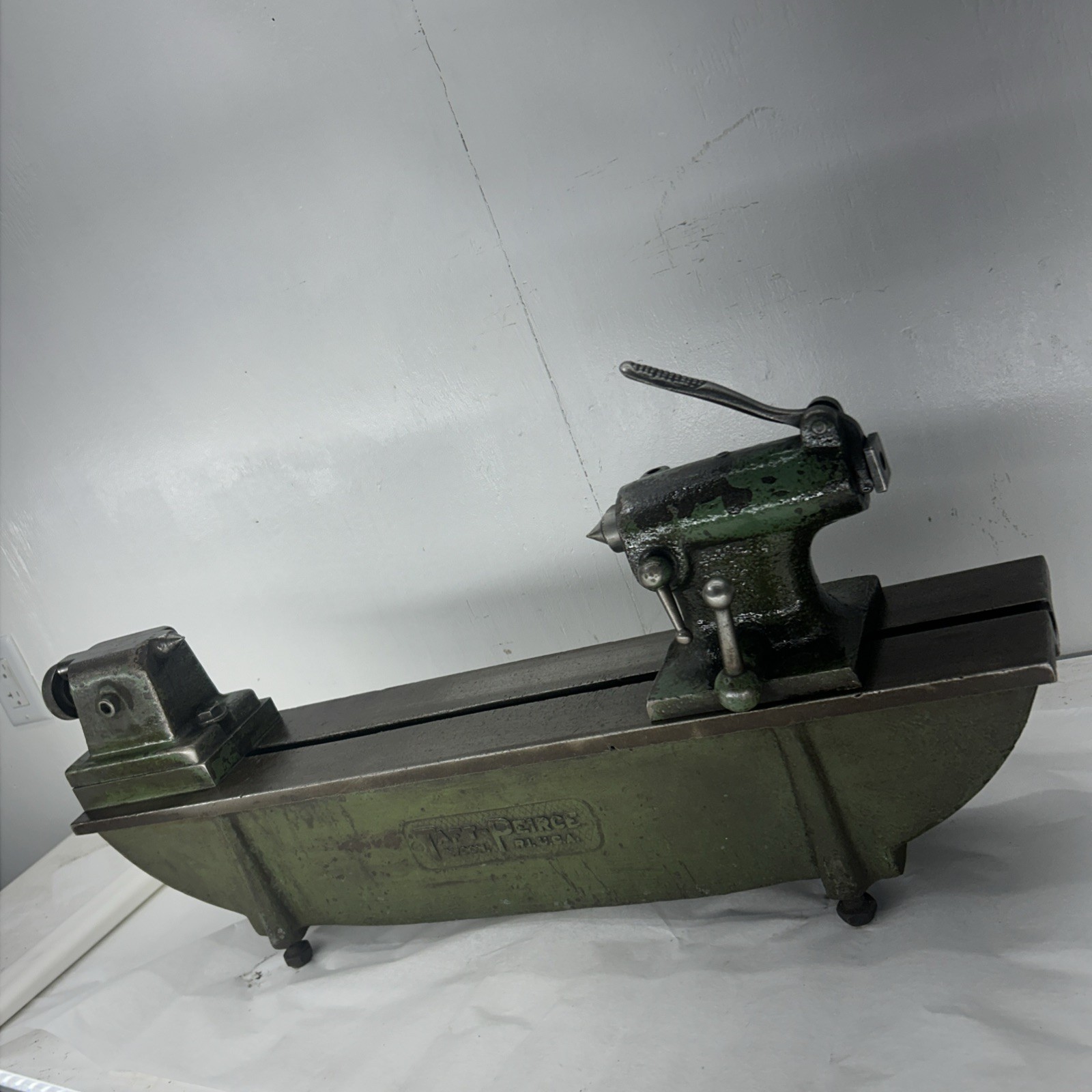 Taft- Pierce 20” Bench Center. Standard Bench Center. Arbor Inspection .