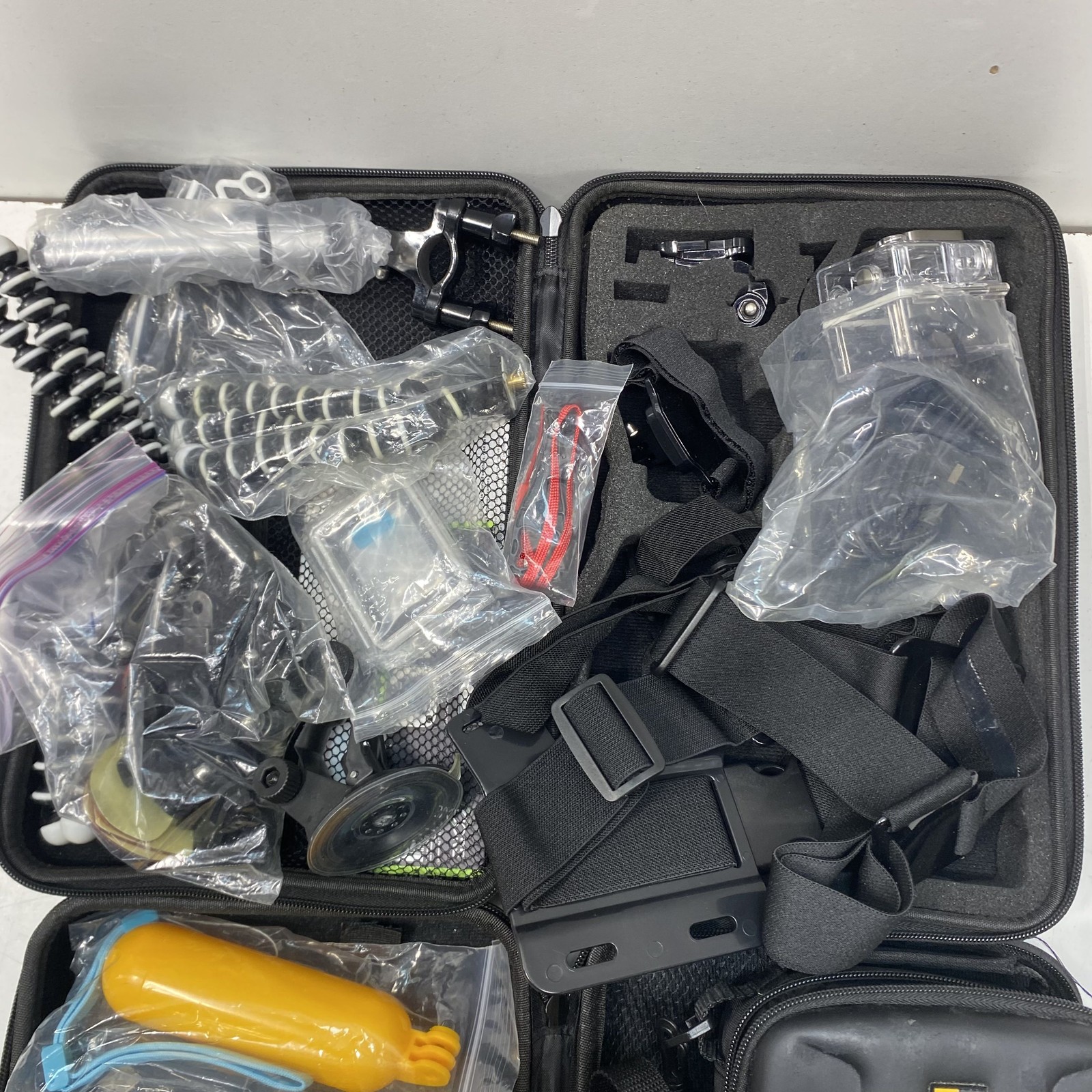 GoPro Hero+ & HD Hero2 Action Camera Bundle Lot With Cases & Mounts Tested