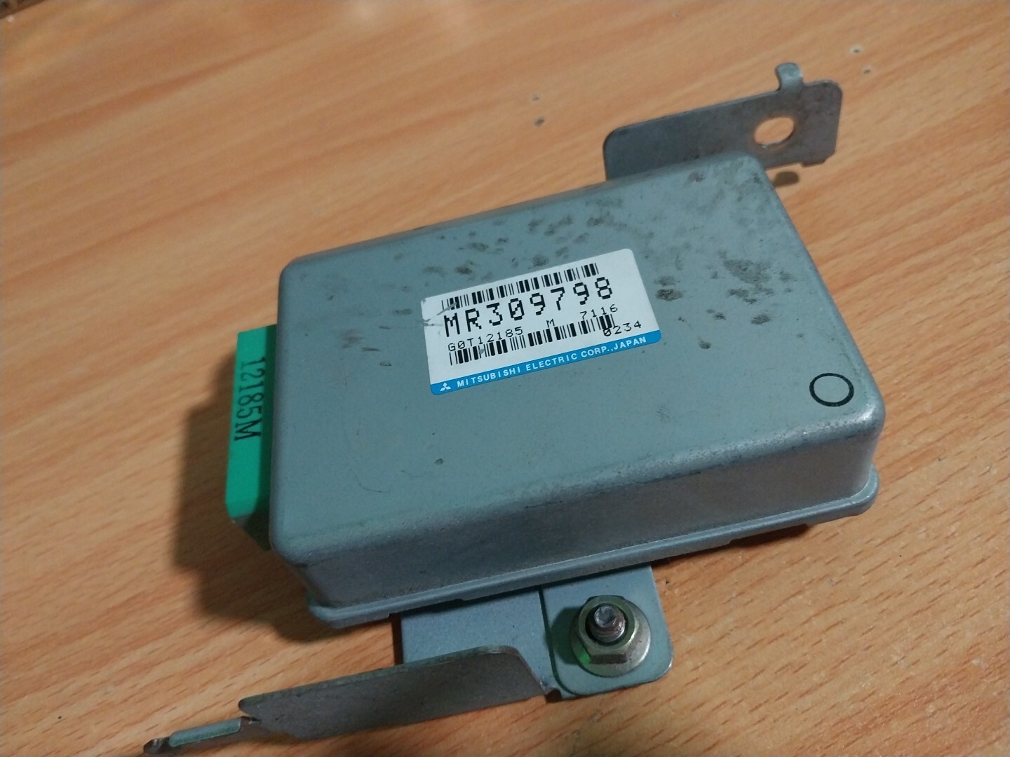 97 98 Mitsubishi Diamante Cruise Control Module MR309798